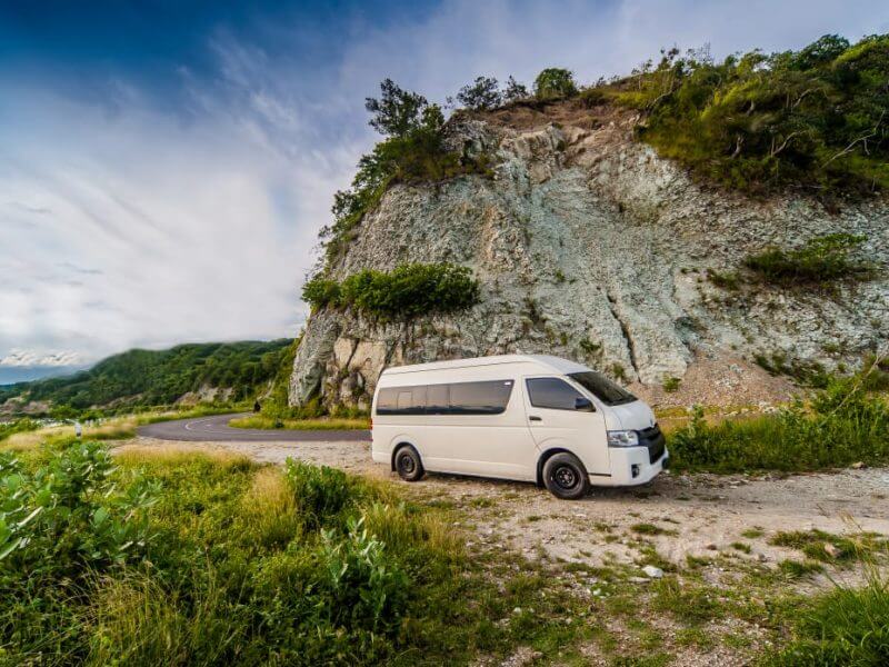 Rental Mobil Labuan Bajo